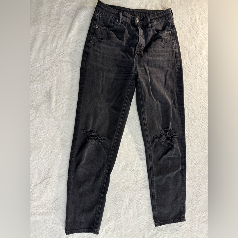 AE Strigid Black Mom Jean - Size: 0